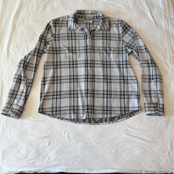 Faherty Tops - Faherty Legend Sweater Shirt Women's Long Sleeve Button-Up in Snowonder Plaid L